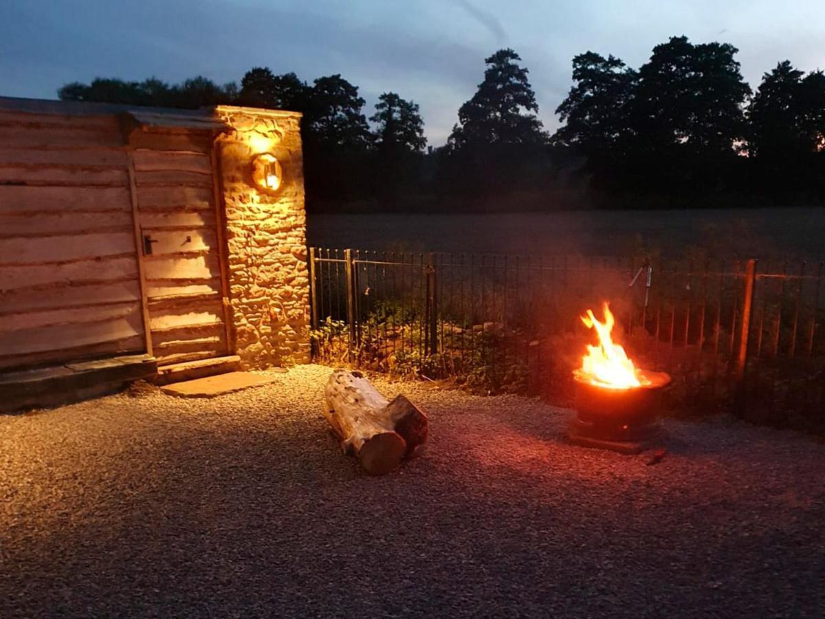 Apartament The Hut Ross-on-Wye Zewnętrze zdjęcie
