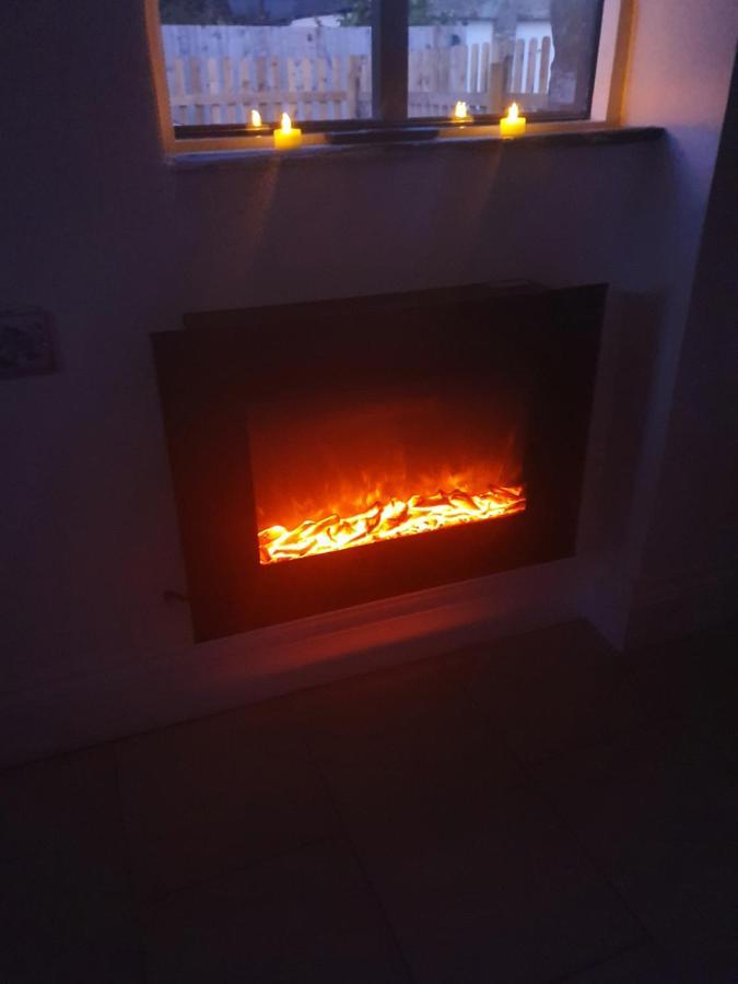 Apartament The Hut Ross-on-Wye Zewnętrze zdjęcie